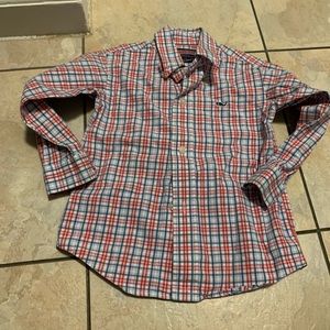 Vineyard vines button down 2t